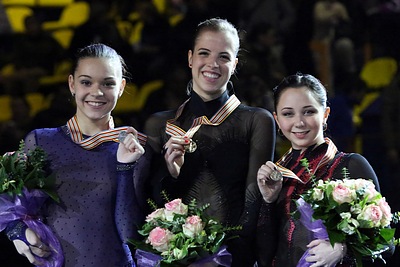 Tuktamysheva di podium Kejuaraan Eropa 2013.