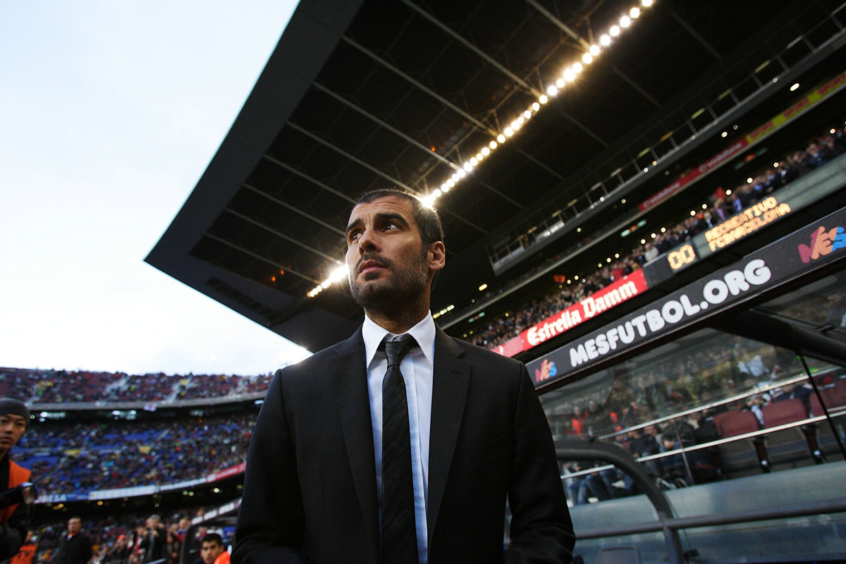 Guardiola menguruskan Barcelona pada tahun 2009