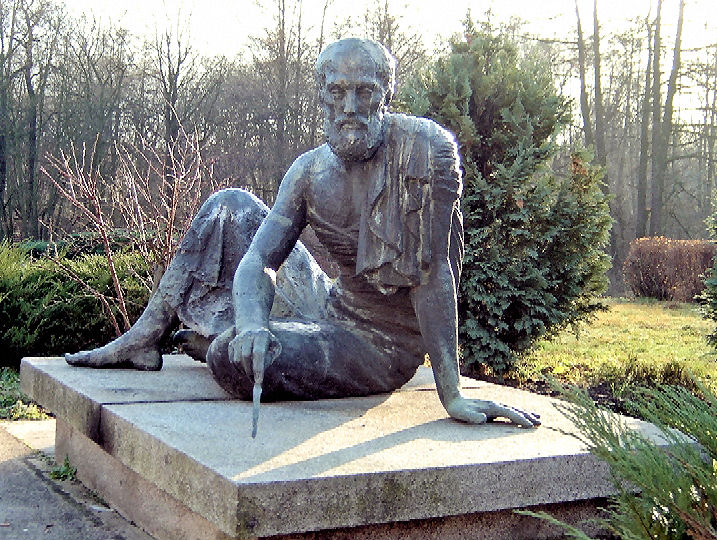 Bronze statue of Archimedes in Berlin by Gerhard Thieme (1972).