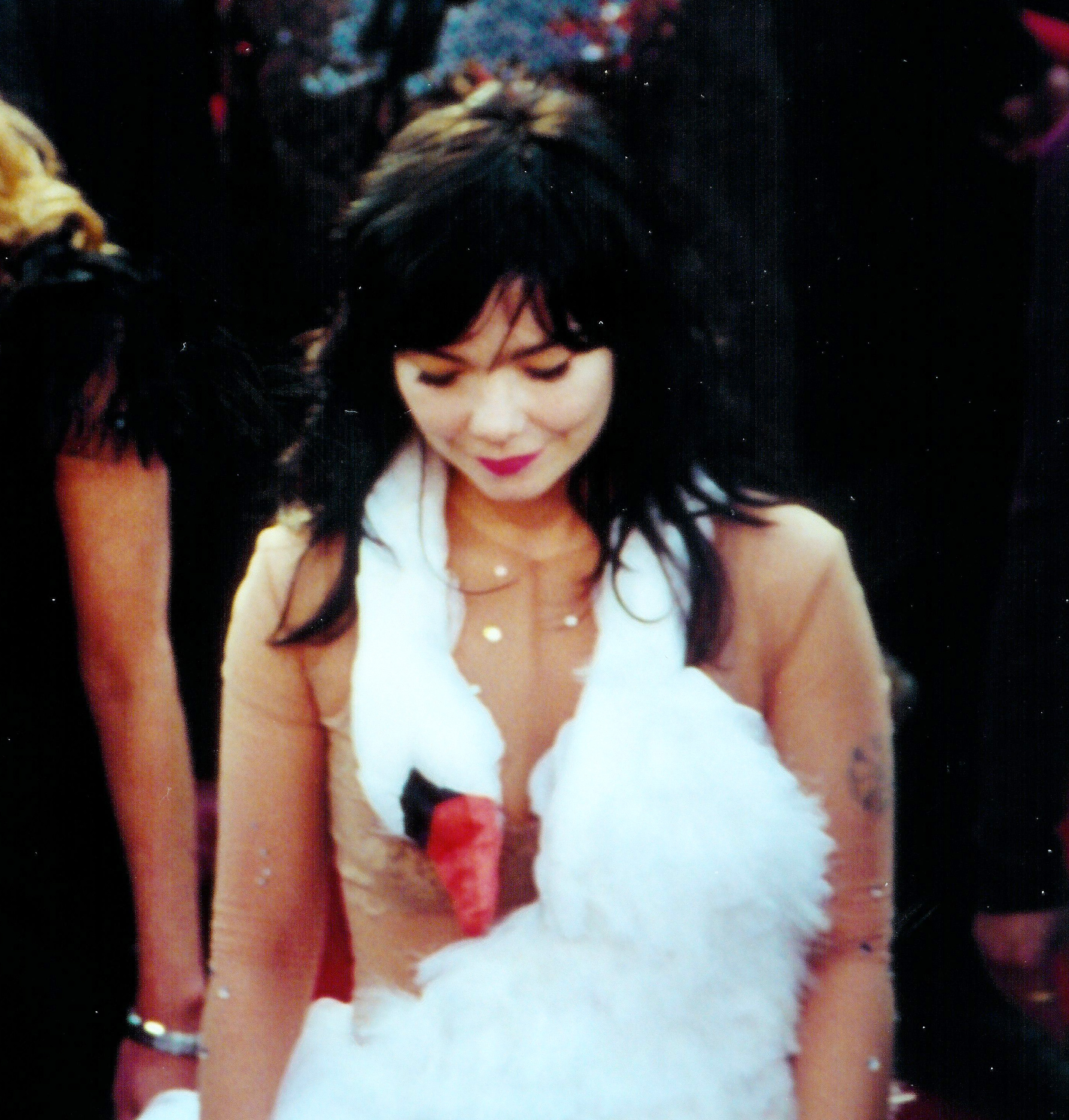 Björk at the 2001 Academy Awards, wearing her iconic swan dress