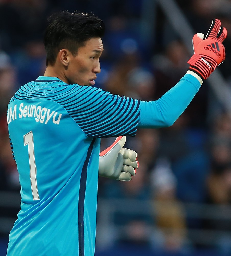 김승규 (축구 선수)