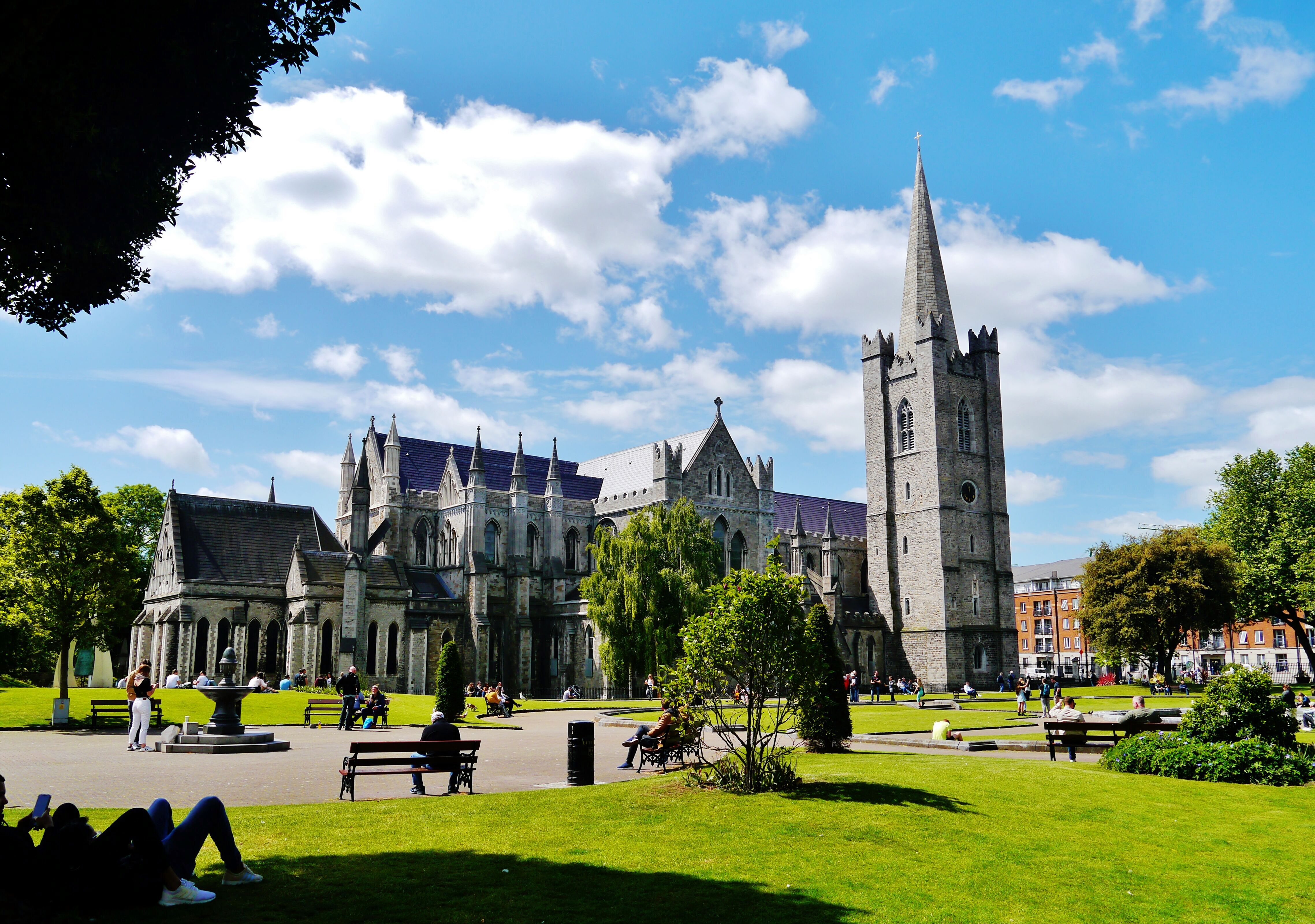 Katedral St Patrick, Dublin, ialah Katedral kebangsaan Gereja Ireland.