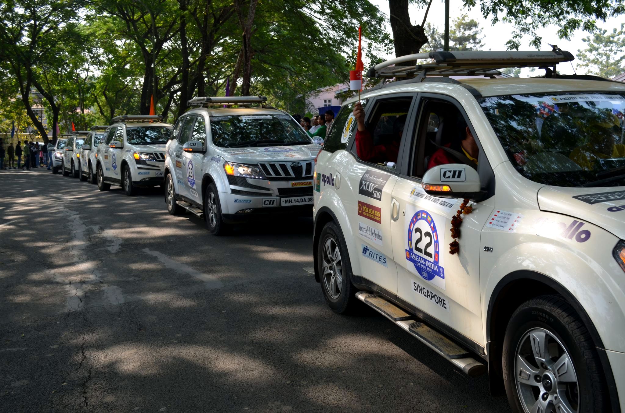 마힌드라 & 마힌드라의 XUV500 SUV