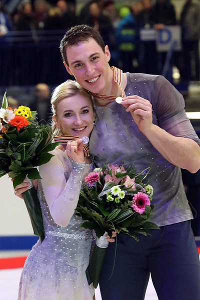Savchenko dan Bruno Massot di Kejohanan Eropah 2017.