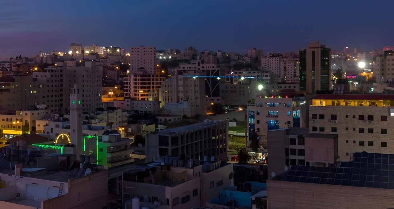 Hebron về đêm