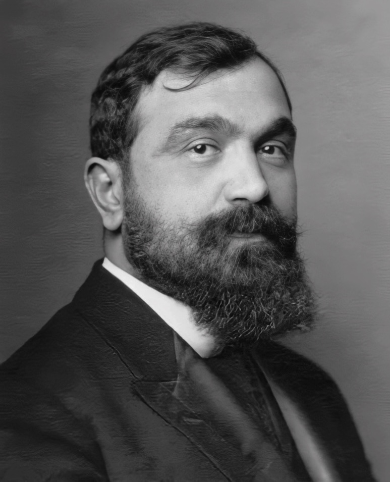 Fan Noli memainkan peran penting di abad ke-20, mengadvokasi kemerdekaan dan kebangkitan budaya Albania, sementara juga menjabat sebagai Perdana Menteri pada tahun 1924 dan kemudian sebagai kepala Gereja Ortodoks Albania.