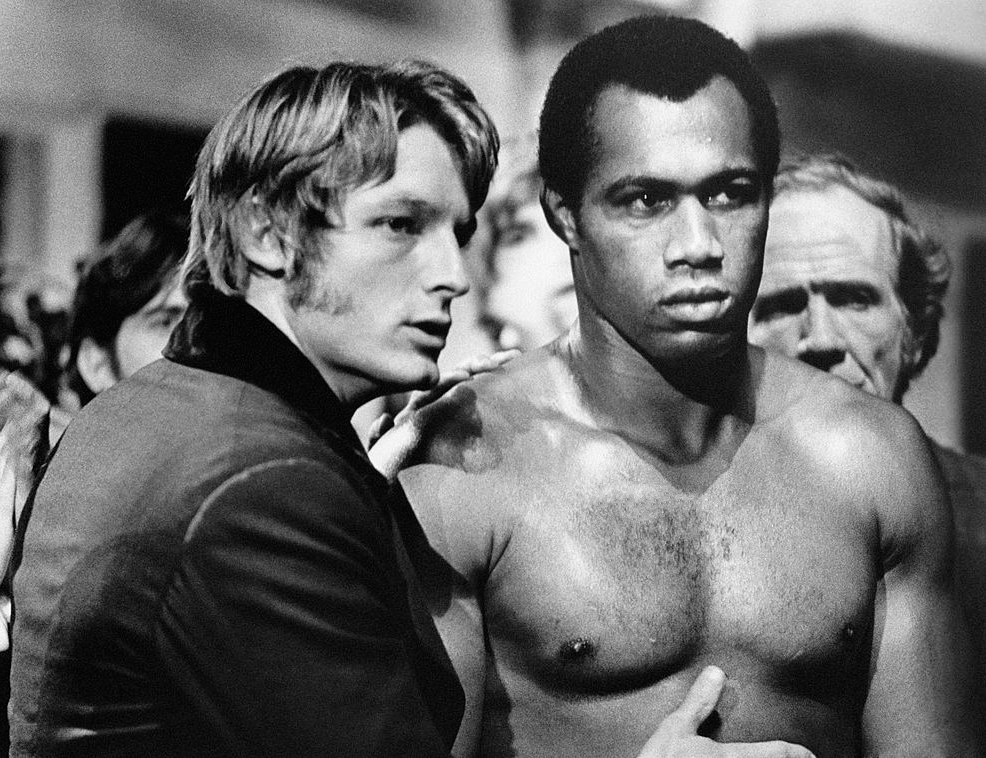 Di set penggambaran Mandingo (1975) bersama pelakon Perry King