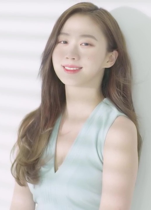 Ko Sung-hee in May 2018