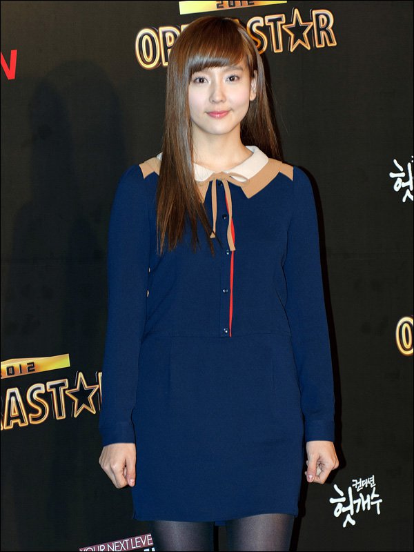 가수 다나의 모습