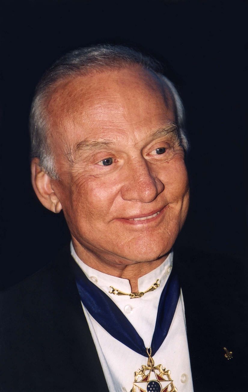 Aldrin in 2001 wearing the Presidential Medal of Freedom he received in 1969.