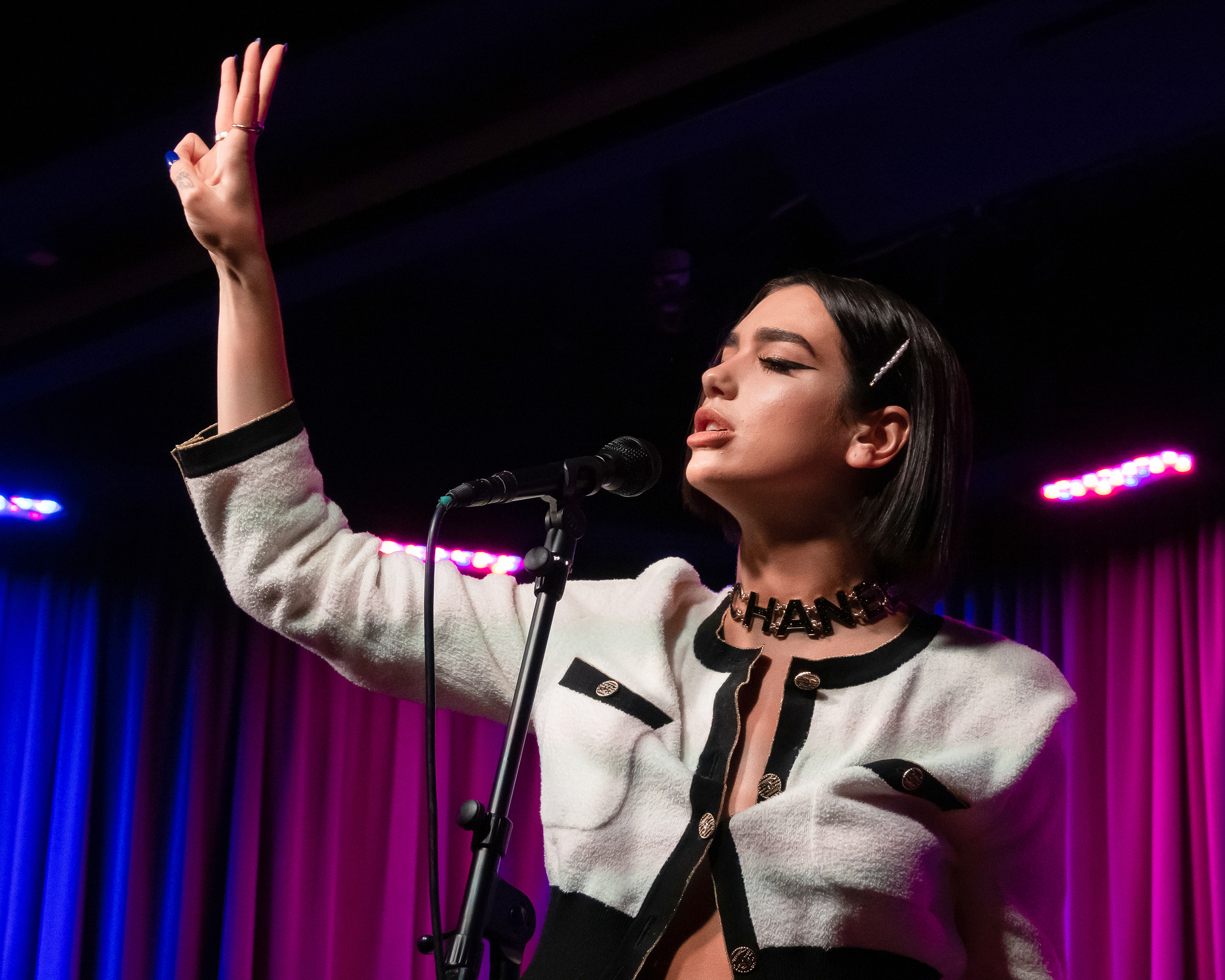 Dua Lipa singing at the Grammy Museum in September 2018