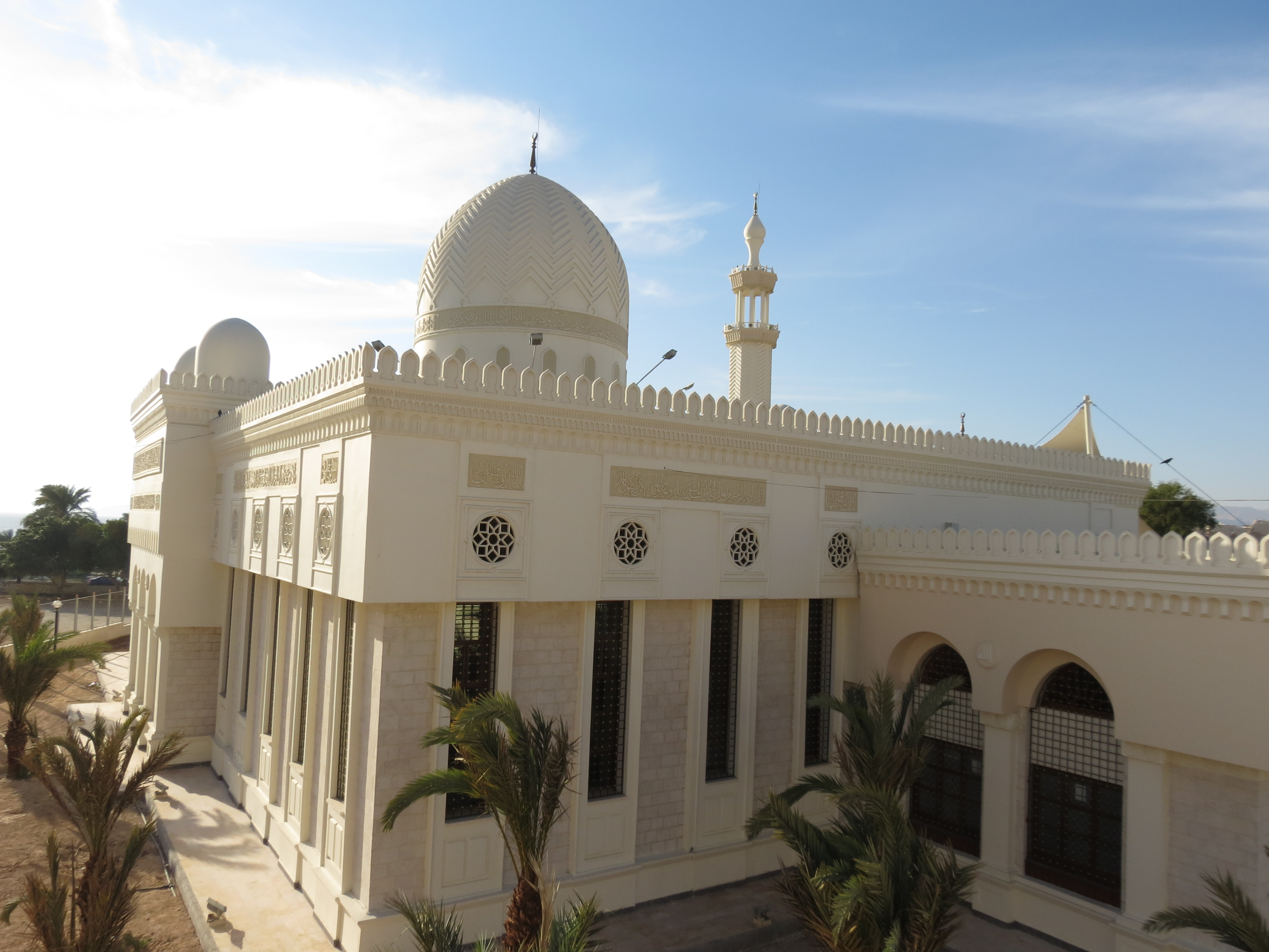 Masjid Marsa Zayed di Aqaba.