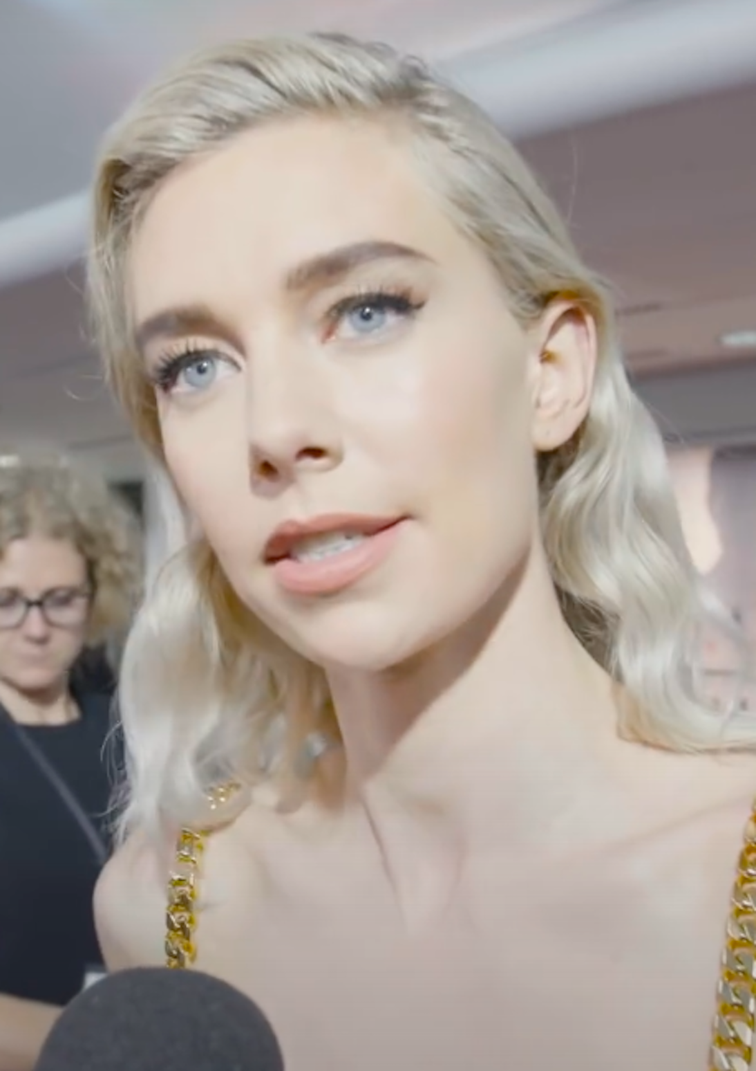 Vanessa Kirby의 사진