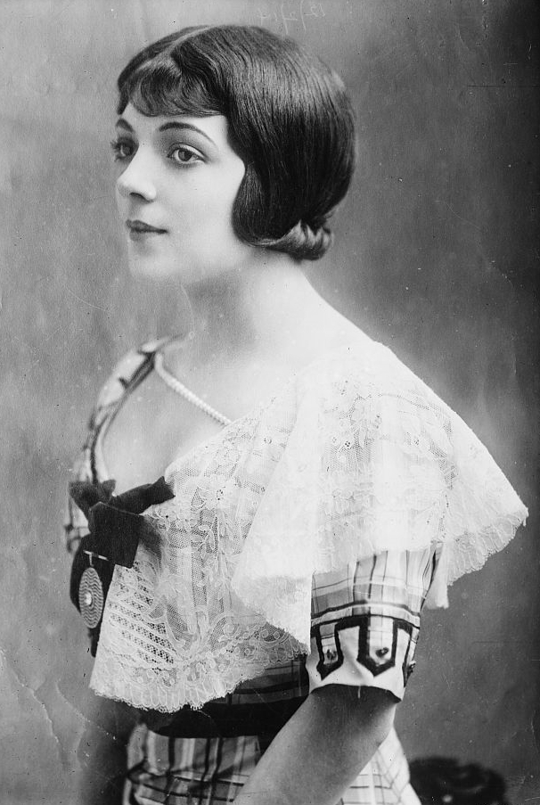 Irène Bordoni, bintang muzikal Paris karya Porter