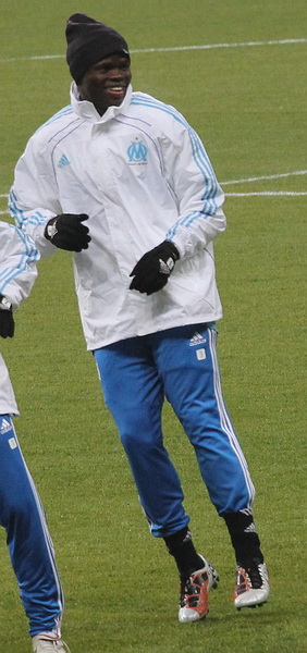 경기 전 마르세유 훈련 중인 타이우.