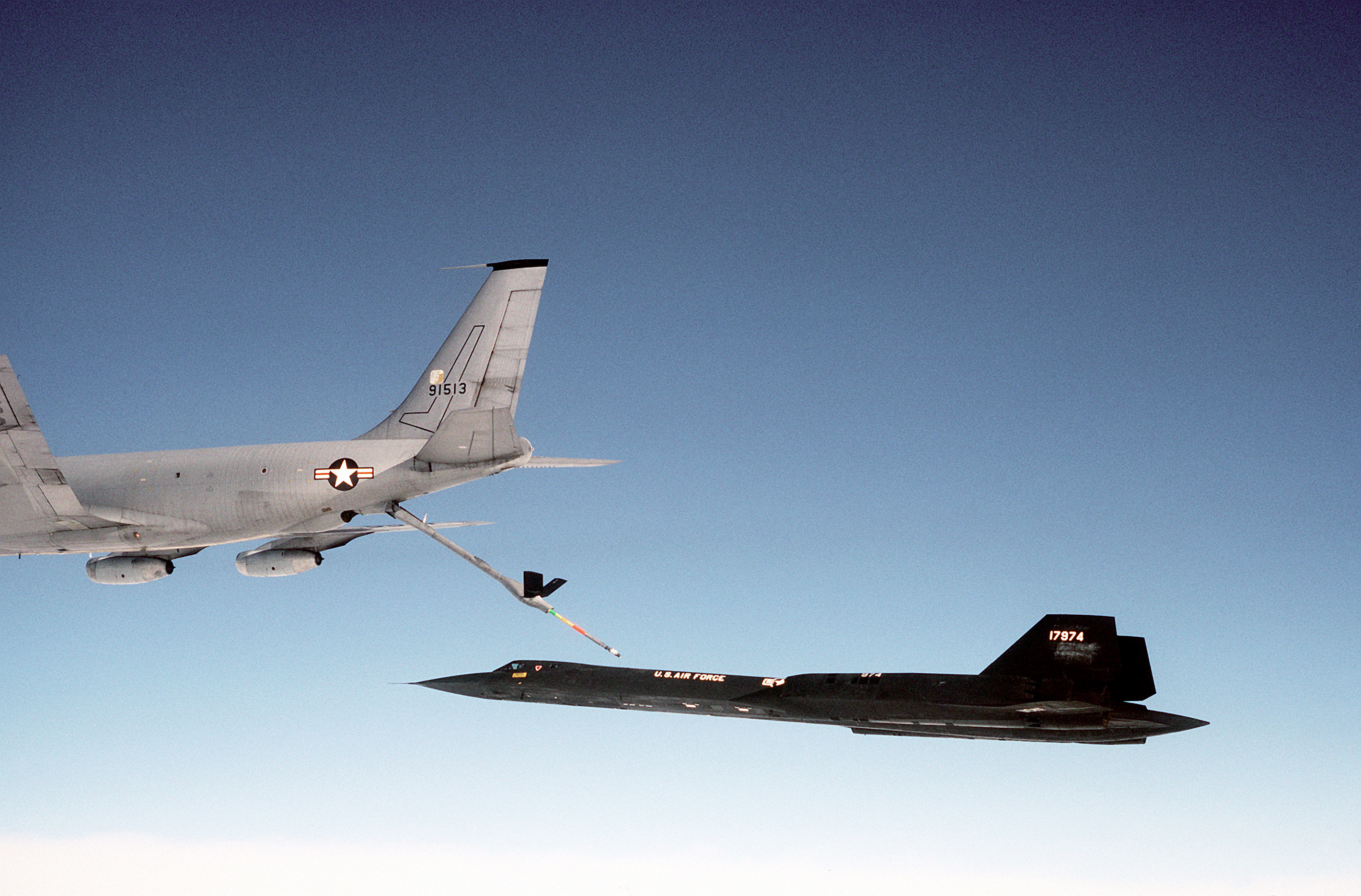  KC-135 and SR-71 during an 
