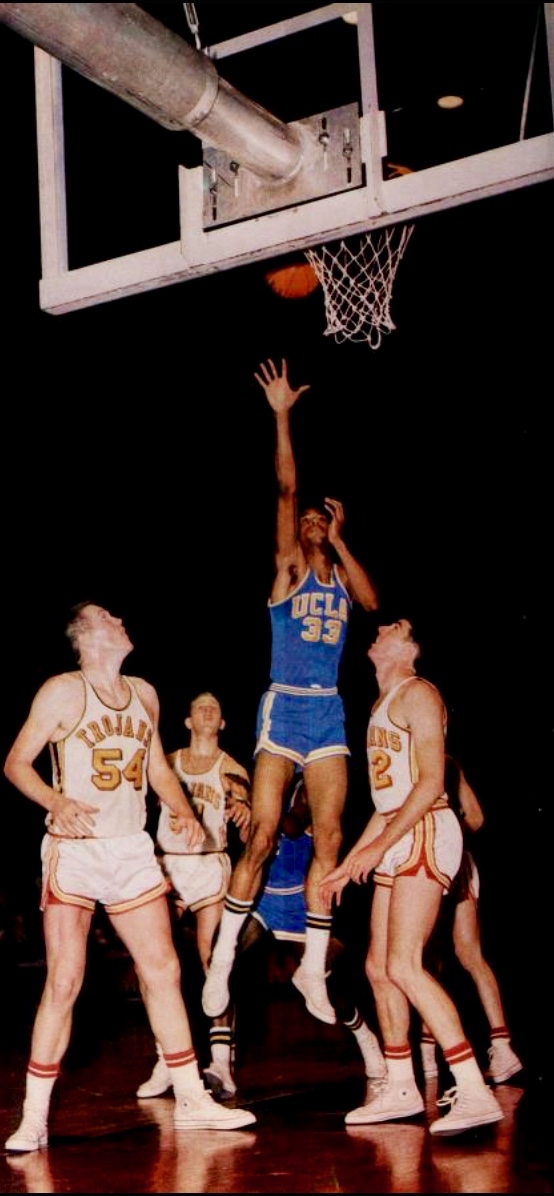 Alcindor menentang USC