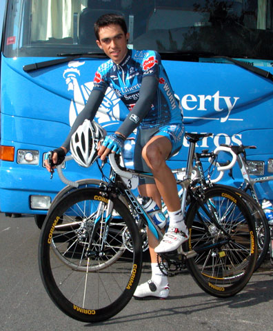 Contador bersama tim ONCE pada tahun 2006.