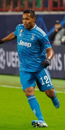2019-20 UEFA 챔피언스리그에서 유벤투스 소속으로 뛰는 알레스 산드루
