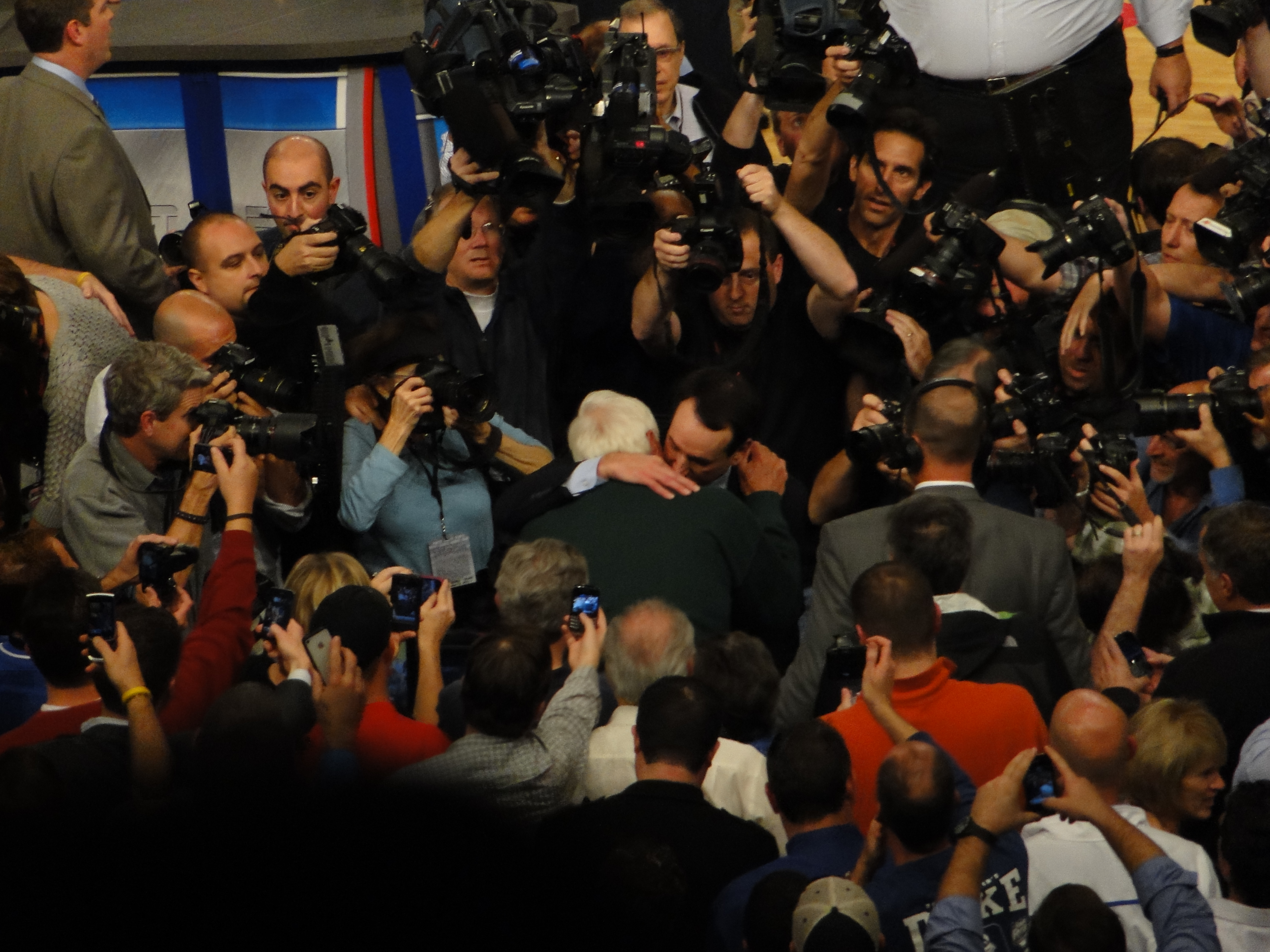 Krzyzewski embraces Bob Knight after his 903rd win.