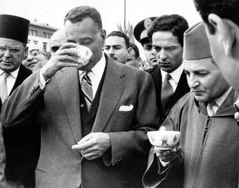 King Mohammed V receiving President Gamal Abdel Nasser of Egypt on his visit to Morocco, 1961.