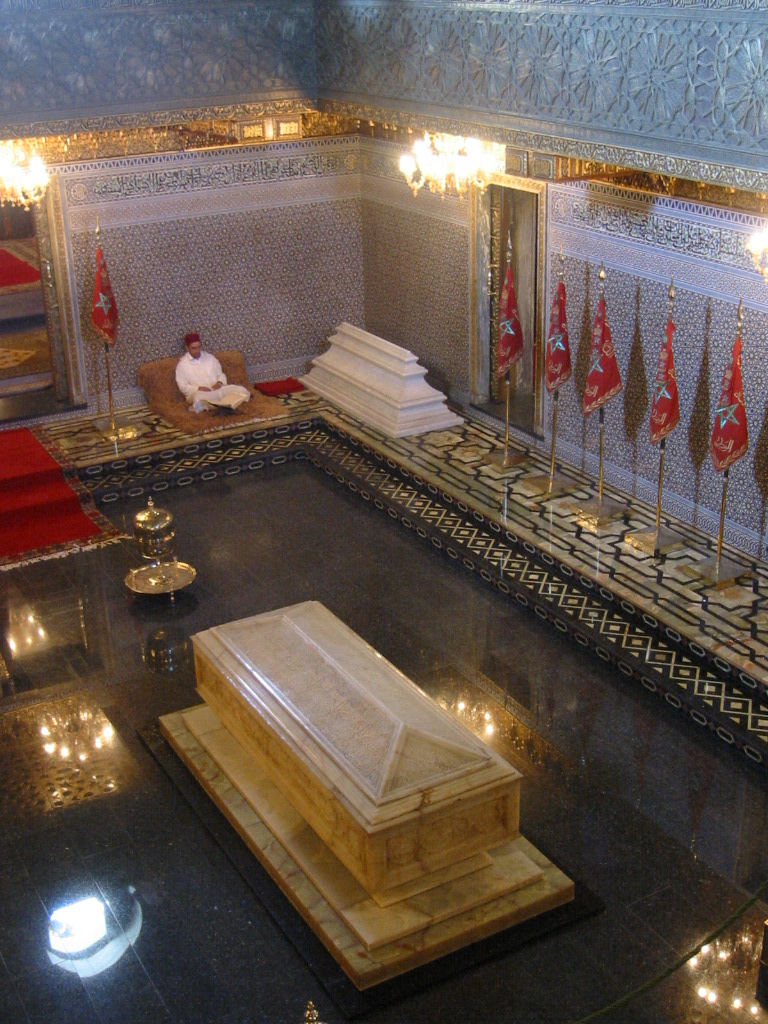 Tomb of Mohammed V inside his mausoleum.