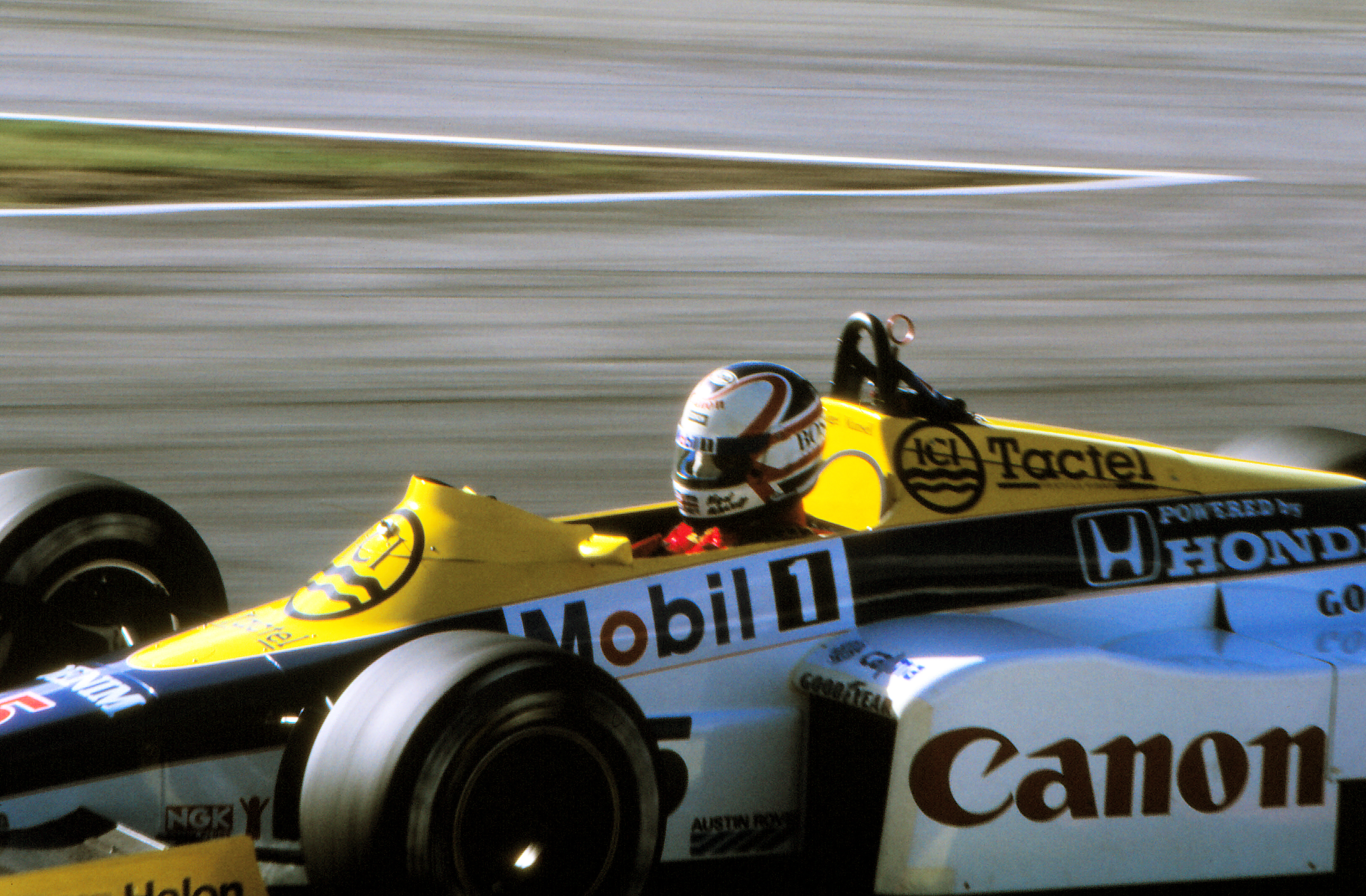 Mansell semasa latihan untuk Grand Prix F1 Eropah 1985.