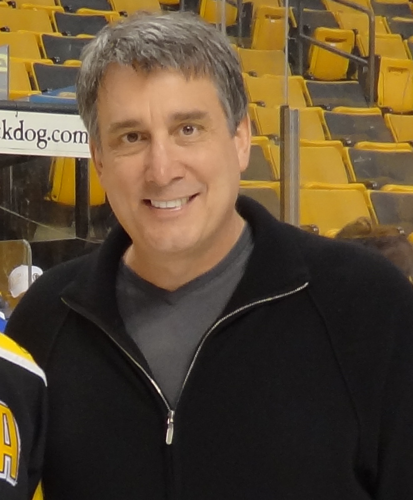 Cam Neely pada tahun 2013.
