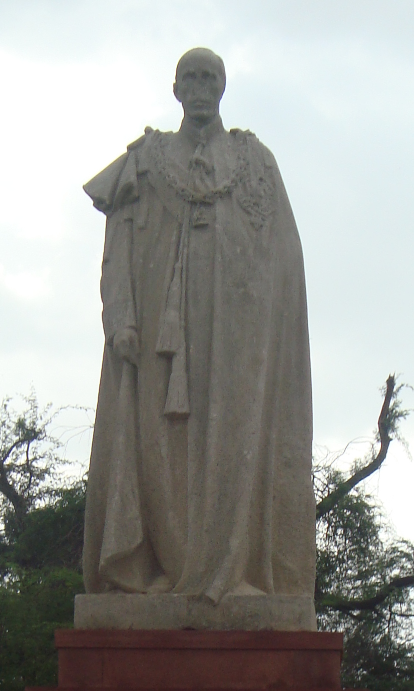 델리의 코로네이션 공원에 세워진 어윈 경의 동상