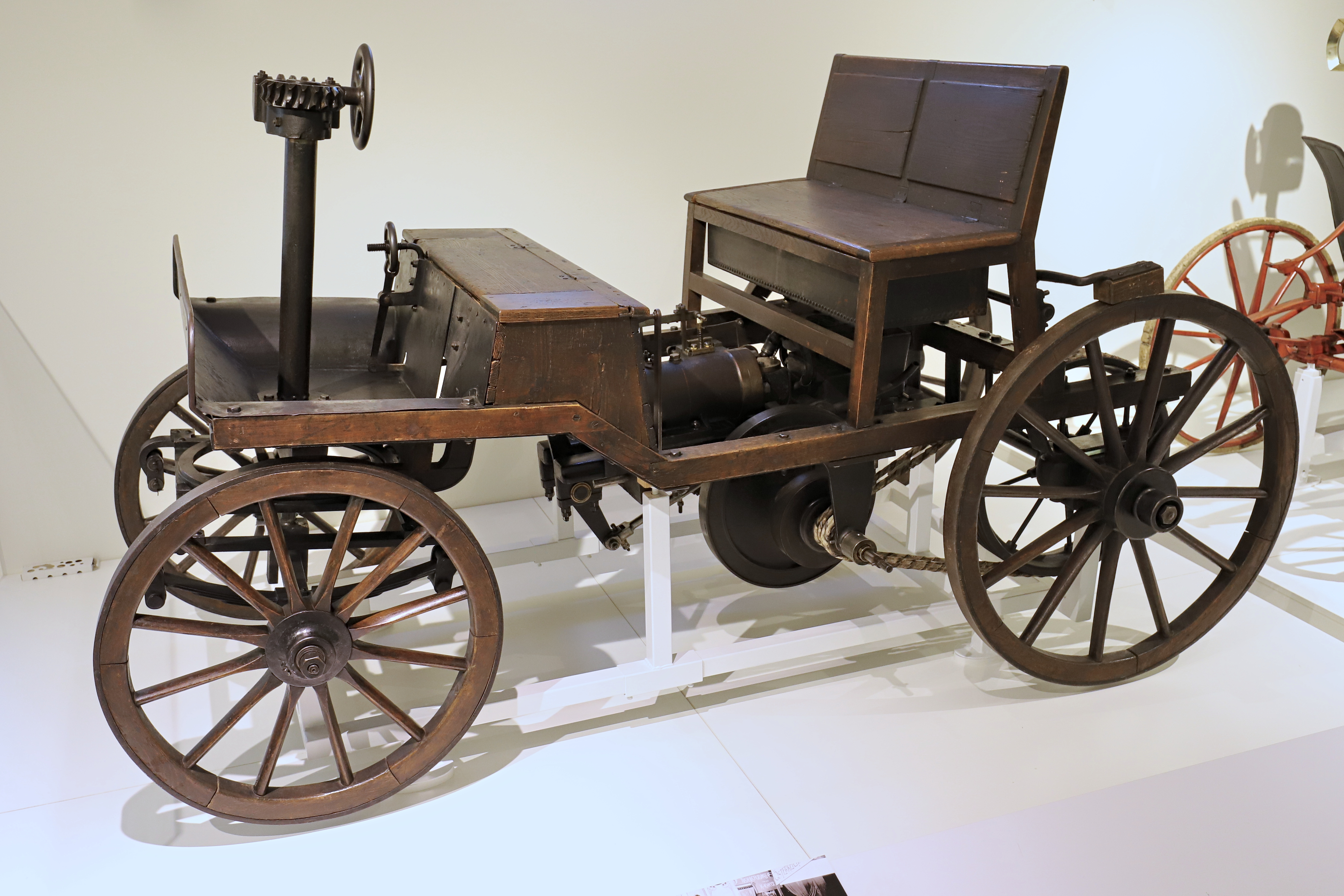 빈 기술 박물관에 소장된 1888/89년형 두 번째 마르쿠스 자동차