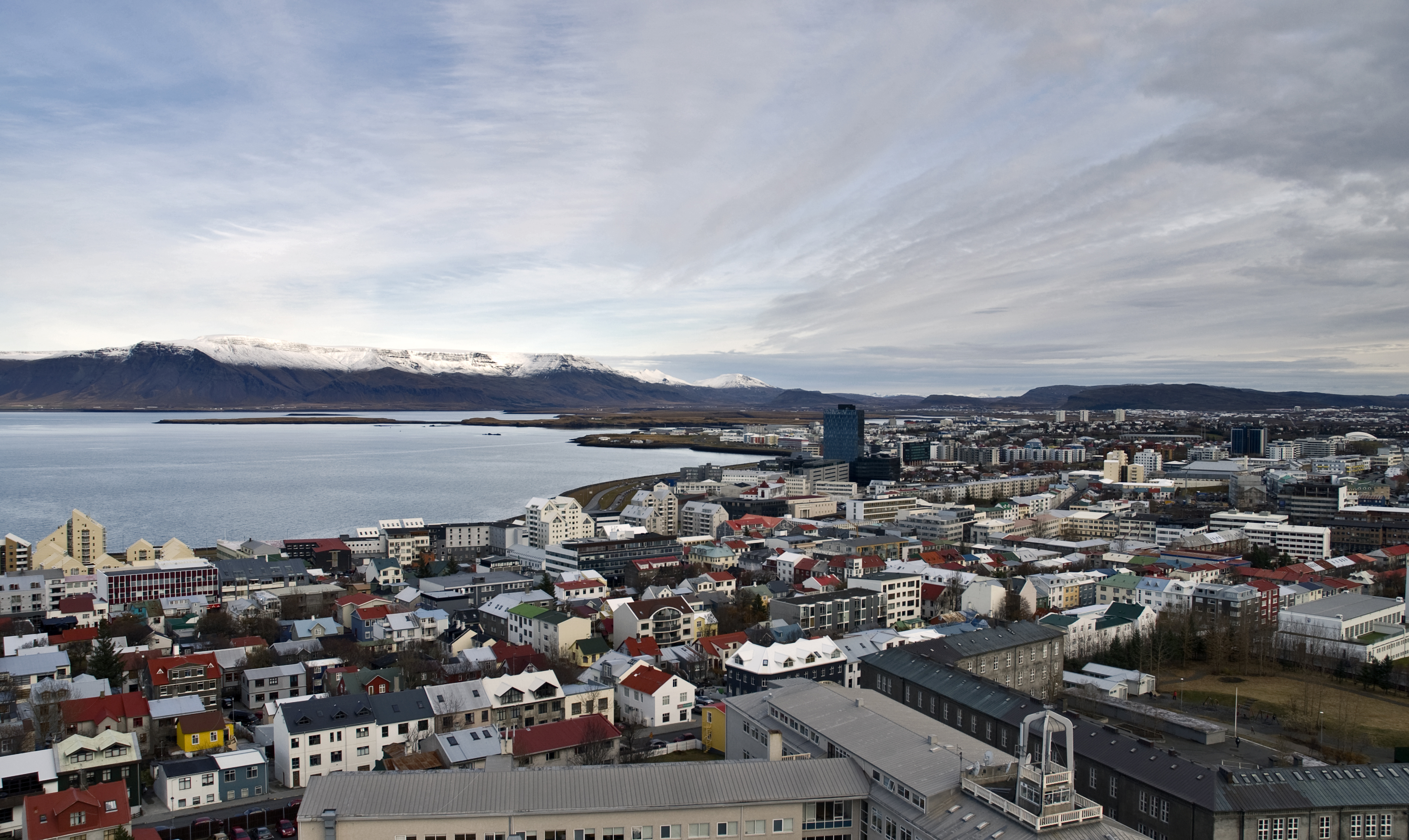 Pemandangan Reykjavík, ibu kota dan kota terbesar di Islandia.