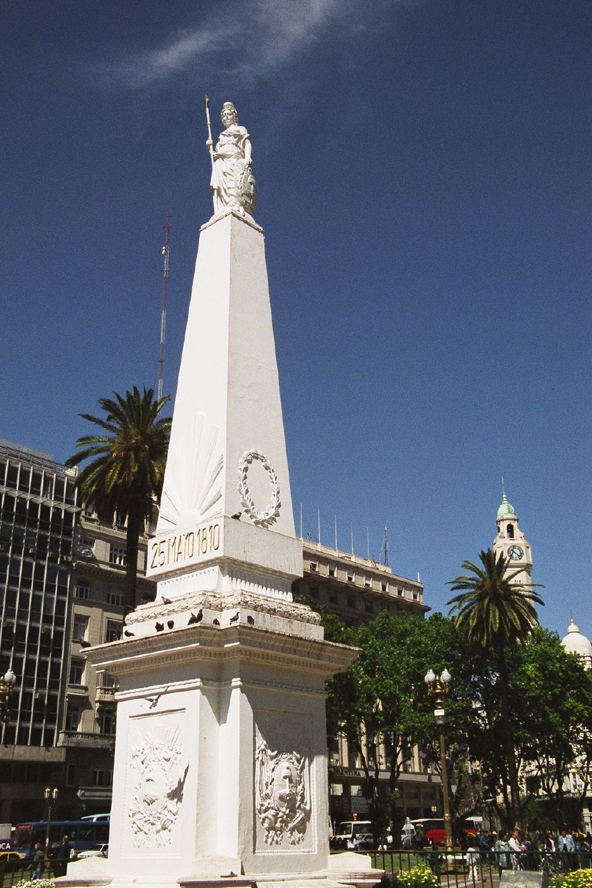 Plaza de Mayo의 기념비