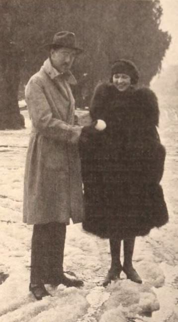 1921年、女優アリス・メイソンと共に撮影されたウィリアム・ボーディン。