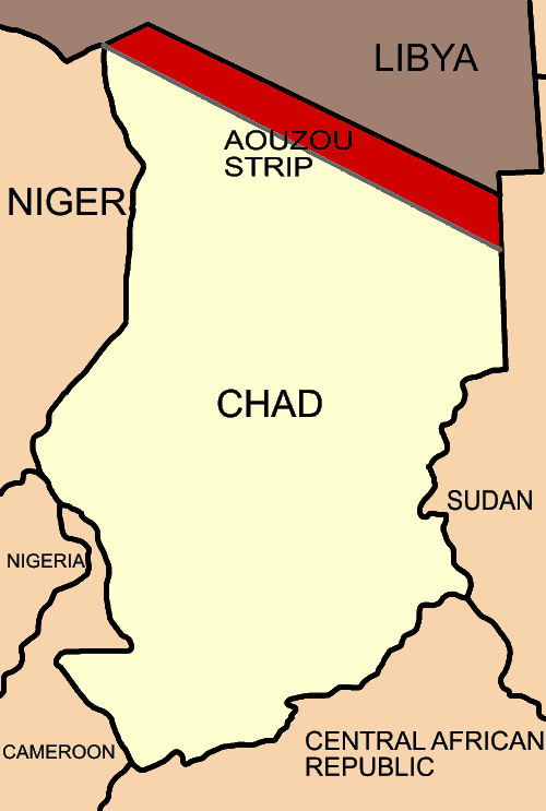Libya menuntut dan menduduki Jalur Aozou (merah) antara 1976-1987.