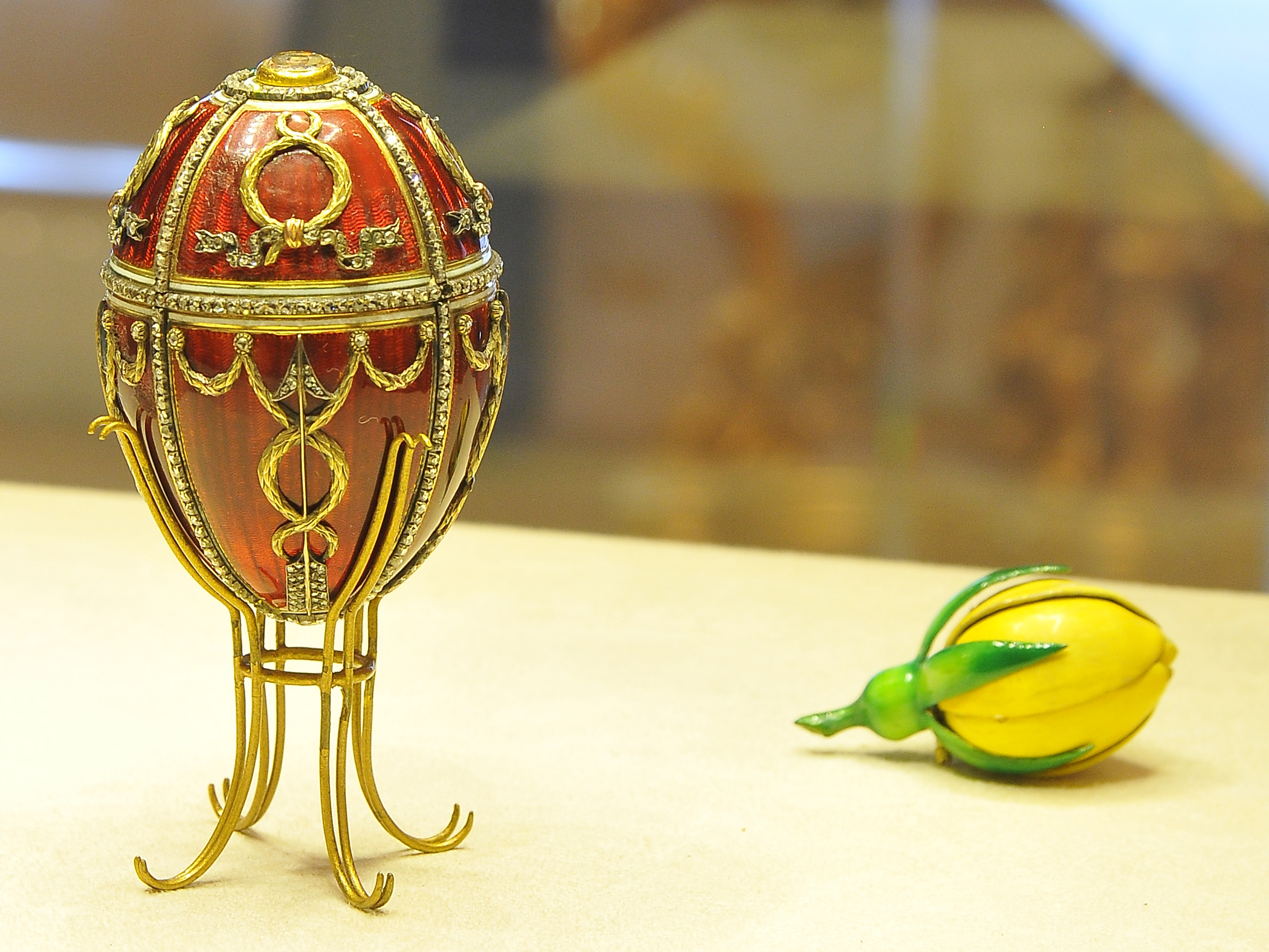 Telur Rosebud merupakan sebahagian daripada Koleksi Victor Vekselberg, yang disimpan di Muzium Fabergé di Saint Petersburg, Rusia.