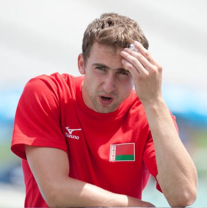 2010년 유럽 육상 선수권 대회 당시 장대가 부러졌음에도 불구하고 경기를 이어갔던 크라우찬카.