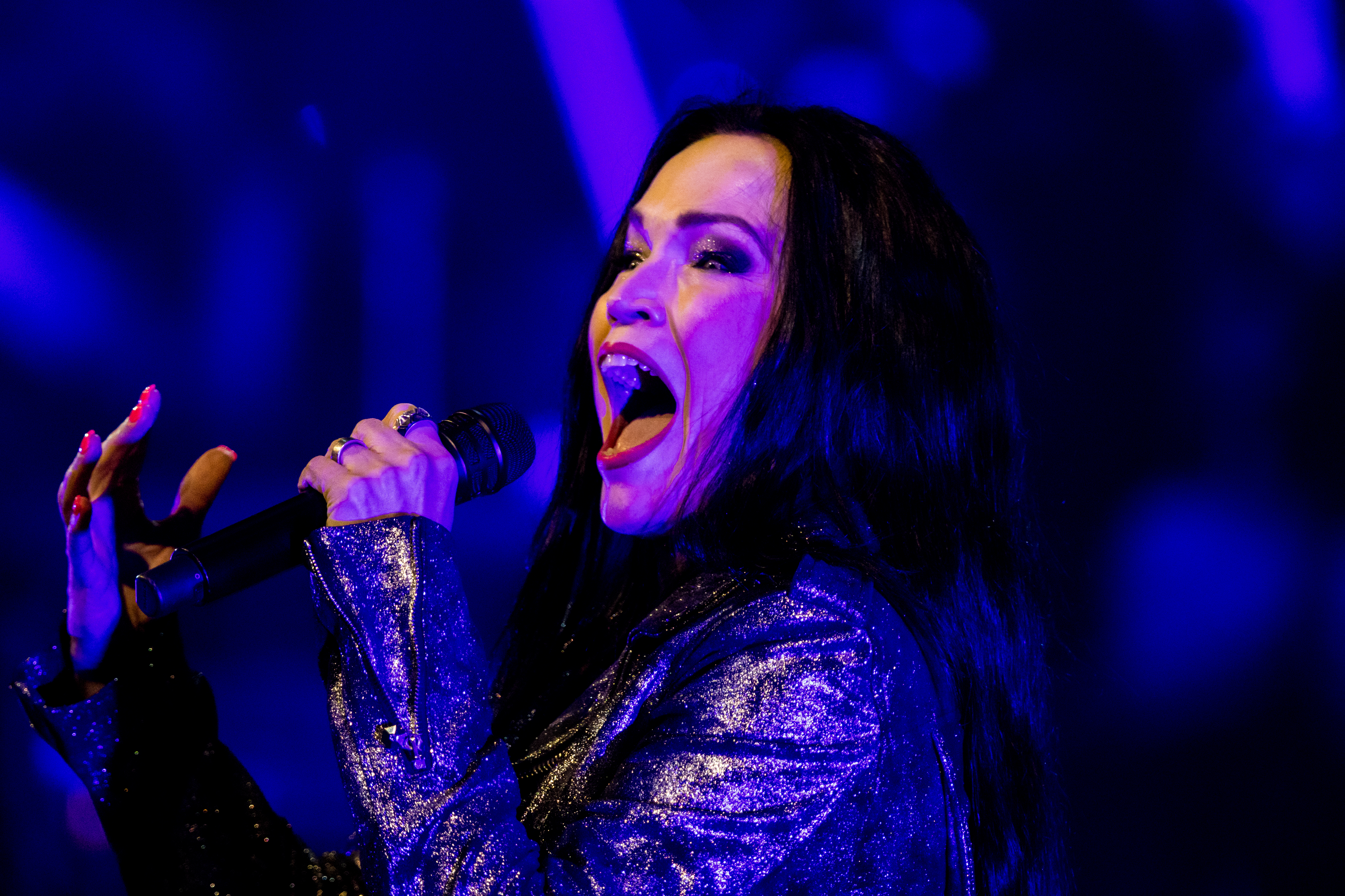 Turunen performing