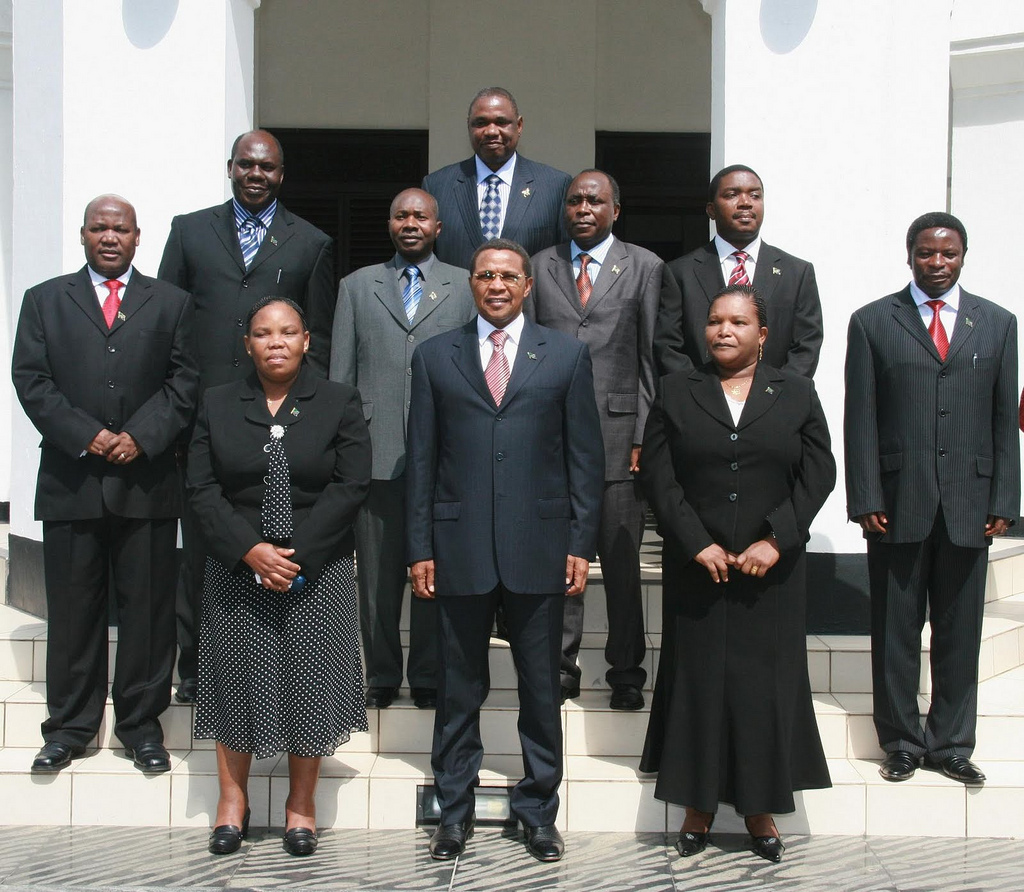 Tổng thống thứ tư Jakaya Kikwete và các bộ trưởng