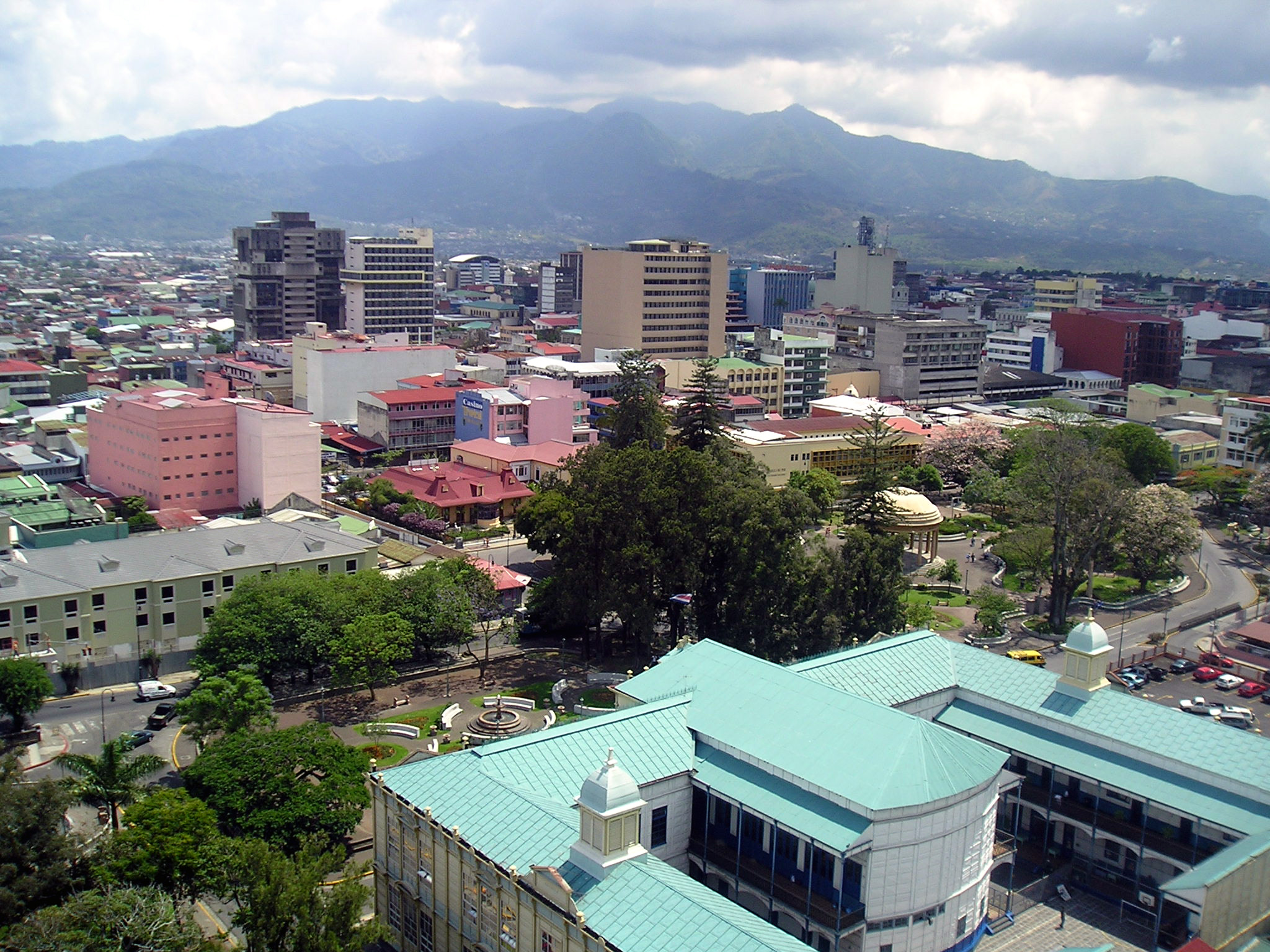 View of San José, the nation's capital and largest city.
