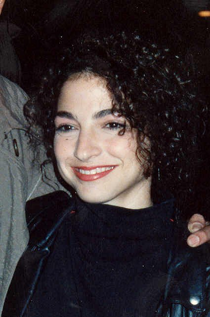 Estefan pada tahun 1990.