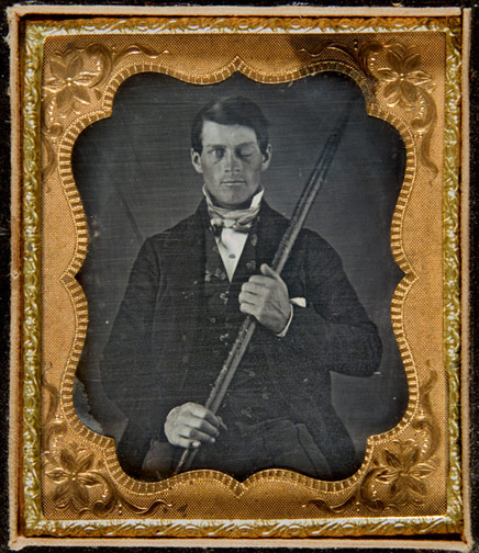 Bức ảnh daguerreotype của Gage, được xác định là của ông vào năm 2009.