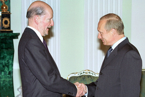 サクスコブルクゴツキ首相とプーチン大統領(2002年、モスクワにて)