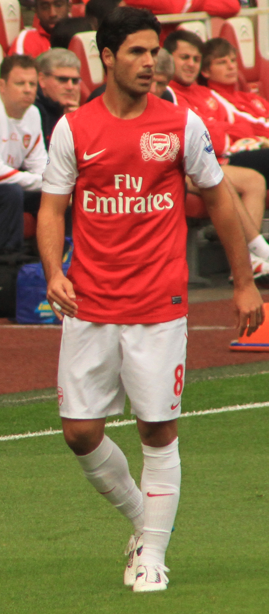 Arteta playing for Arsenal in 2011.