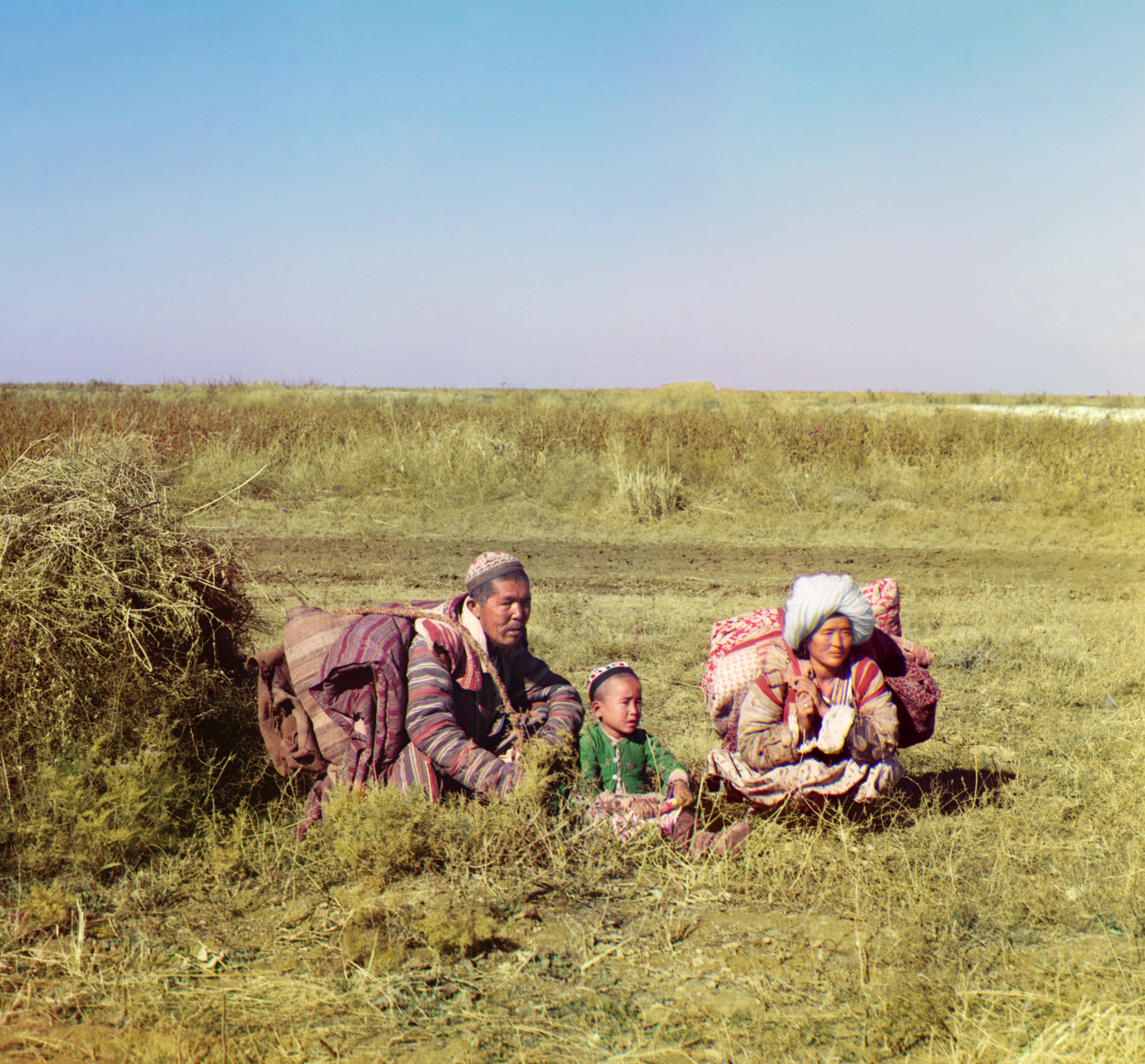Một gia đình du mục Kyrgyzstan ở Thảo nguyên Golodnaya, Uzbekistan, 1911, của Prokudin-Gorskii