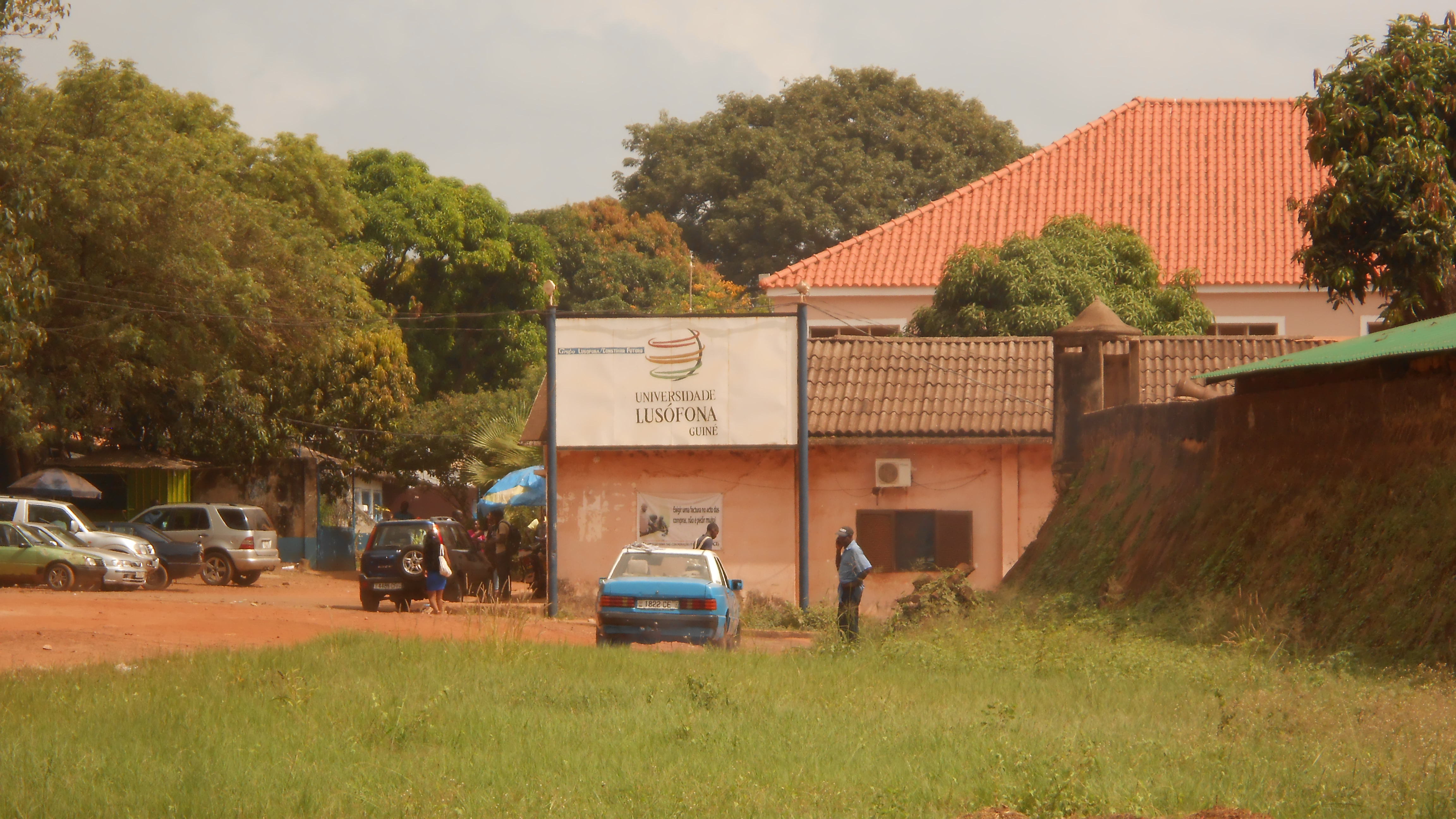 Universidade Lusófona of Bissau.
