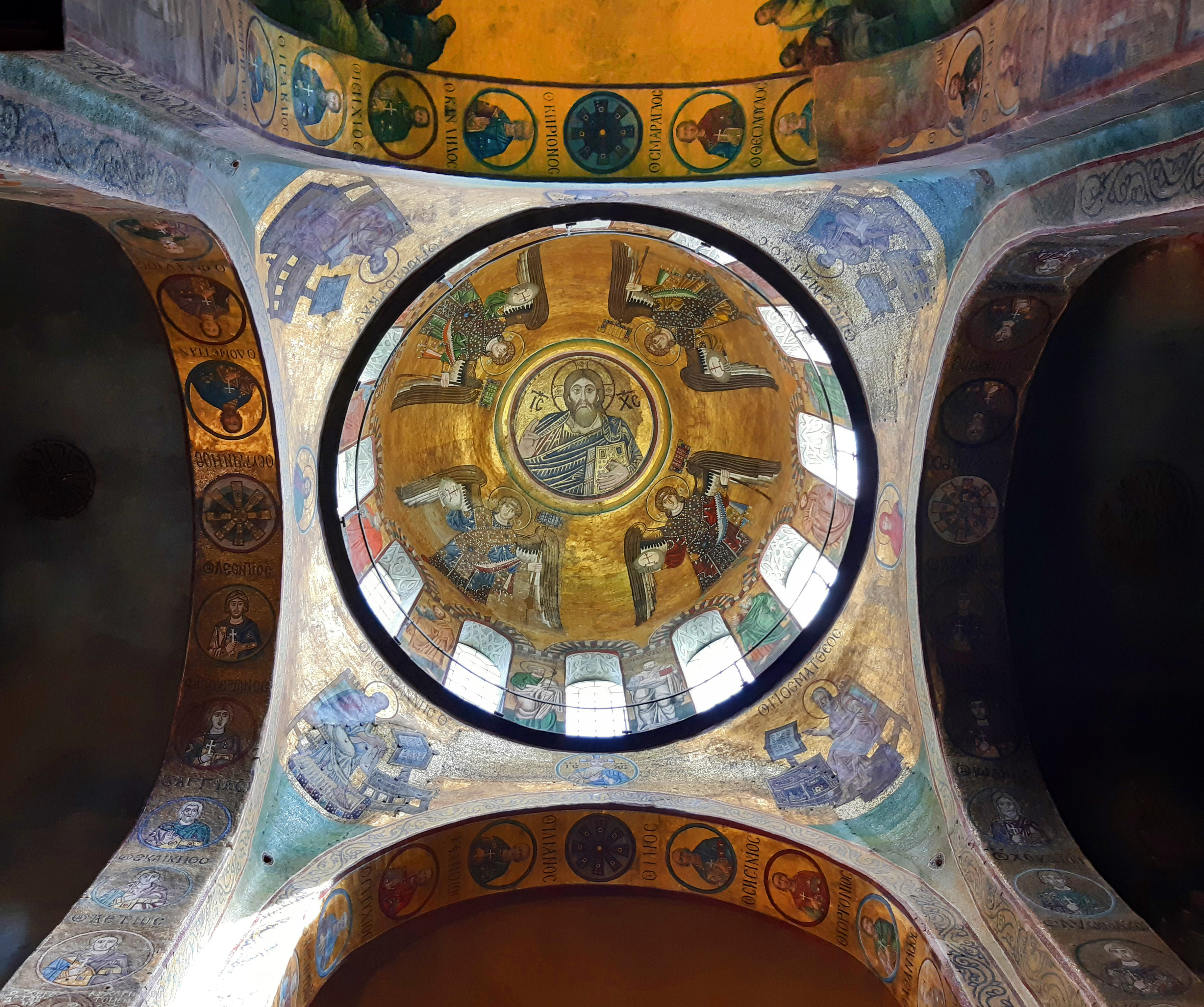 Vòm khảm bên trong Nhà thờ chính tòa Thánh Sophia, Kyiv một Di sản Thế giới của UNESCO