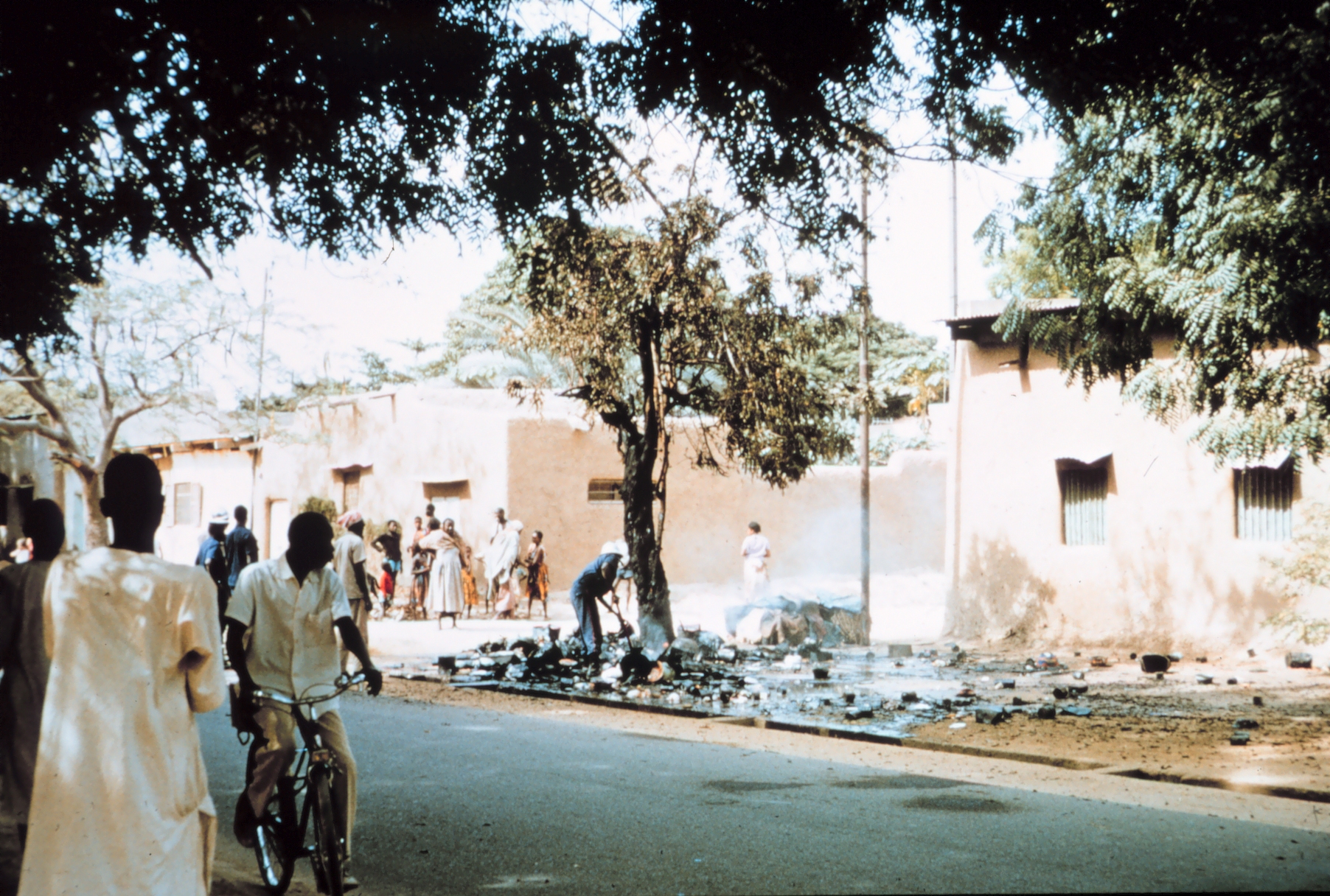 Pemandangan jalanan di N'Djamena (saat itu Fort Lamy) pada tahun 1960-an.