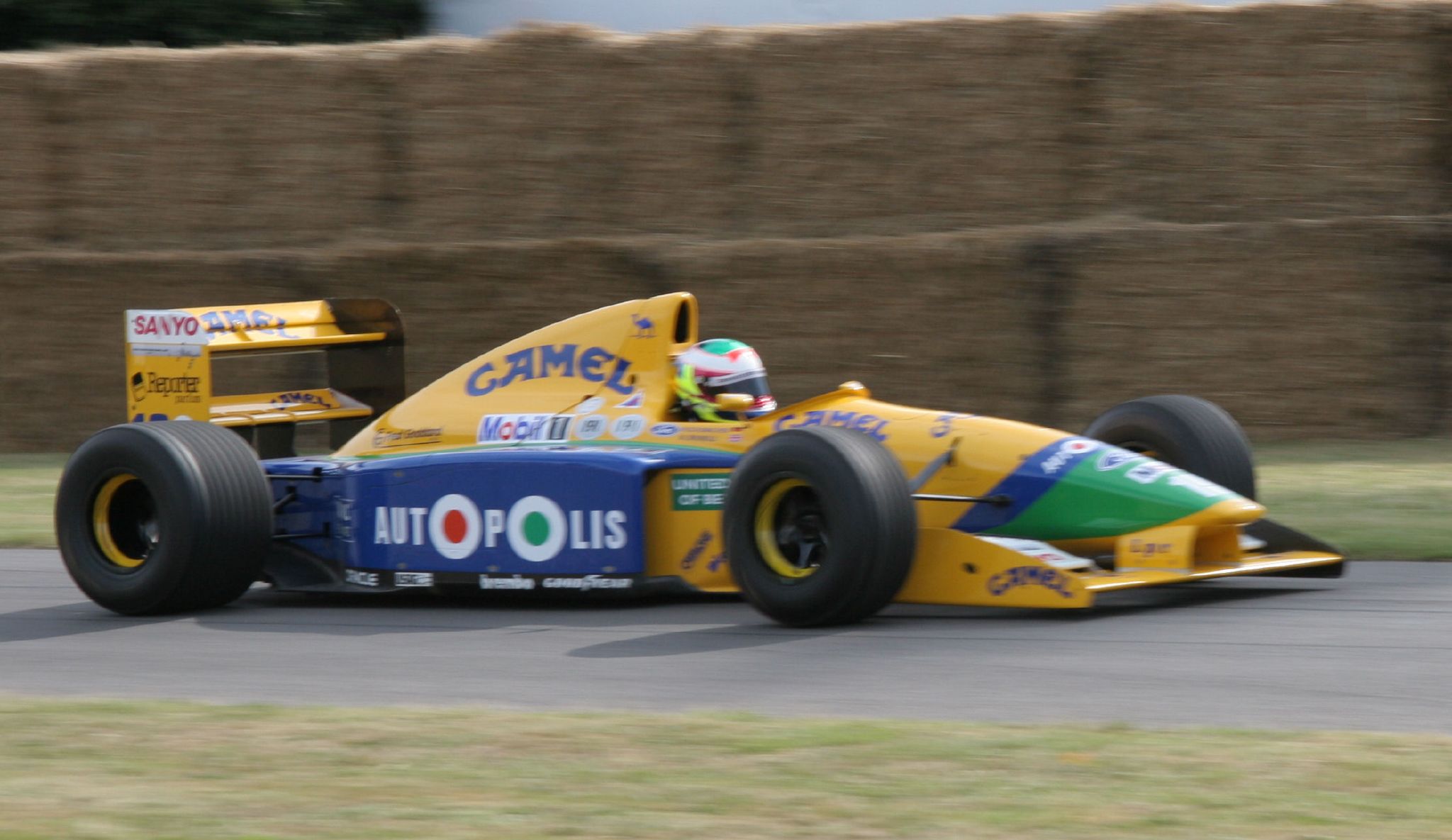 The Benetton B191, which Roberto Moreno drove in 1991.