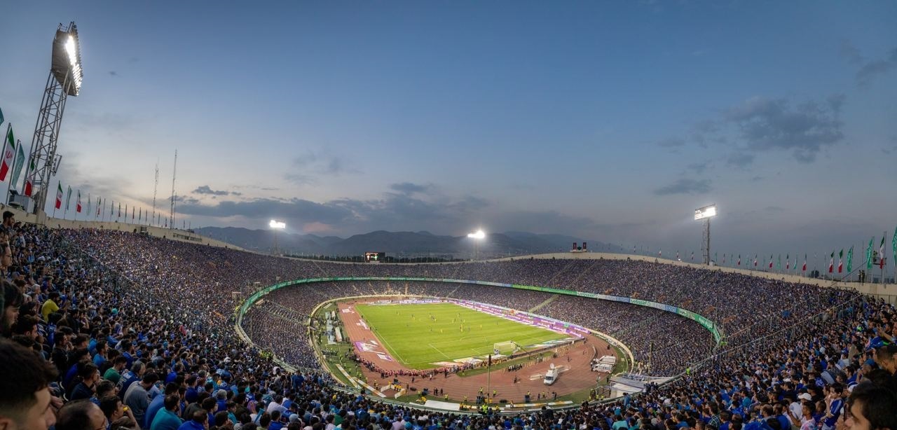 Stadion Azadi di Teheran, stadion sepak bola terbesar di Asia Barat