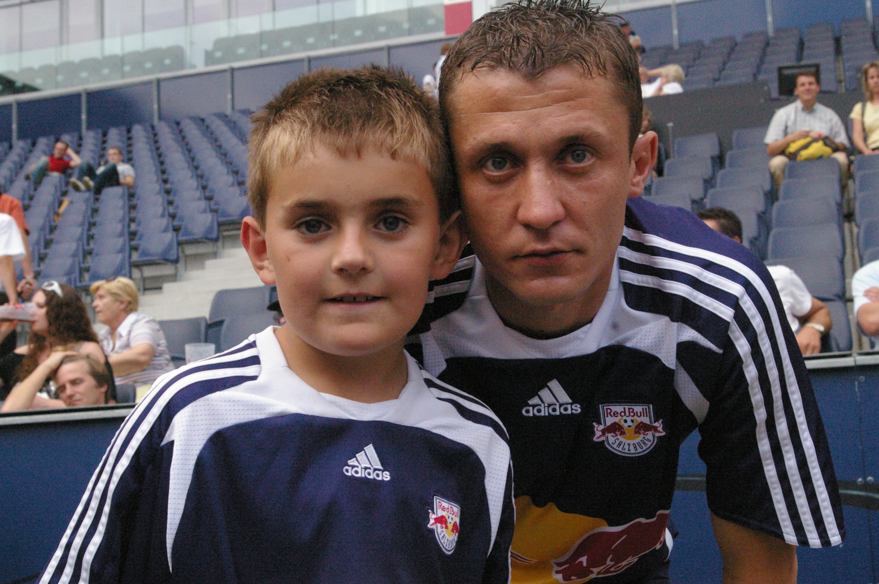 사샤 일리치와 그의 팬 (2010년)